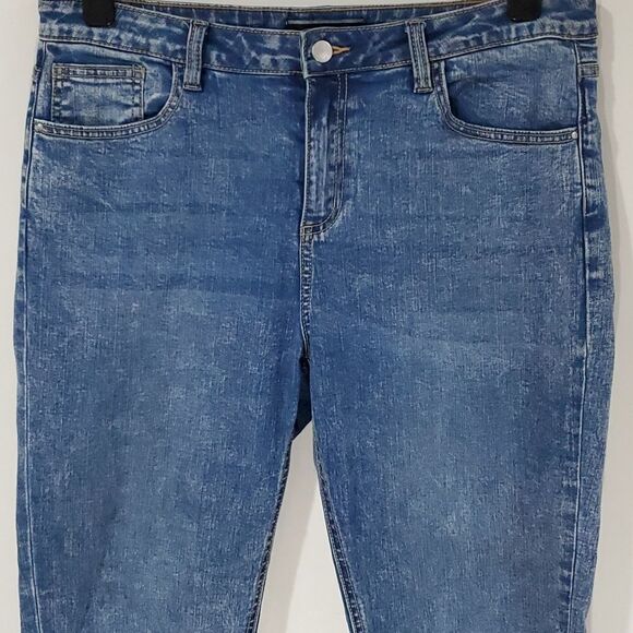 Le chateau straight leg jeans - Picture 2 of 7